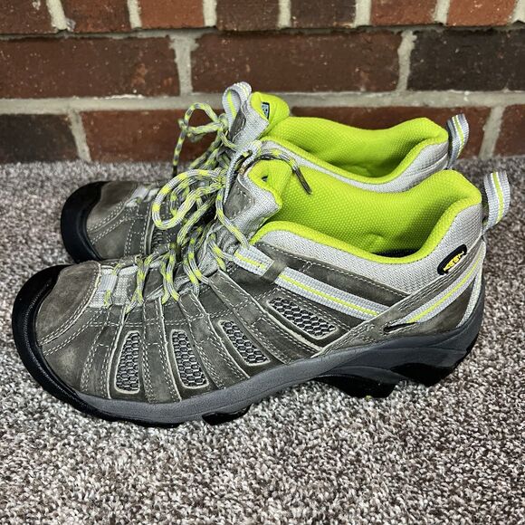 Keen Women's Voyageur Hiking Boots - Picture 5 of 9